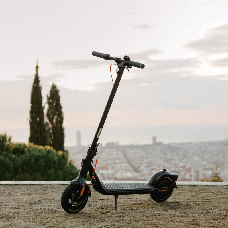 Segway - Ninebot Kickscooter F2 Pro E-Scooter