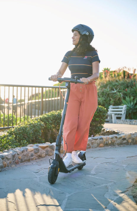 Segway - Ninebot Kickscooter E2 Plus E-Scooter